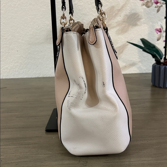 Coach Christie Carryall Purse Leather Exotic Embossed Leather Straps Crossbody - Picture 5 of 16